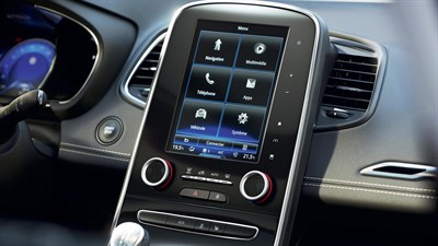 R-LINK evolution installed in Renault vehicle