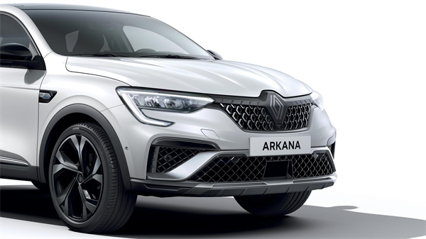 Renault Arkana E-Tech full hybrid - accessories - rear skirts