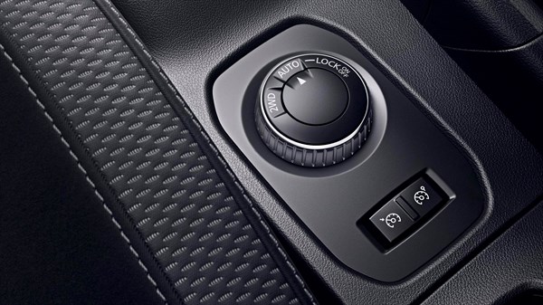 Renault Duster auto drive selection