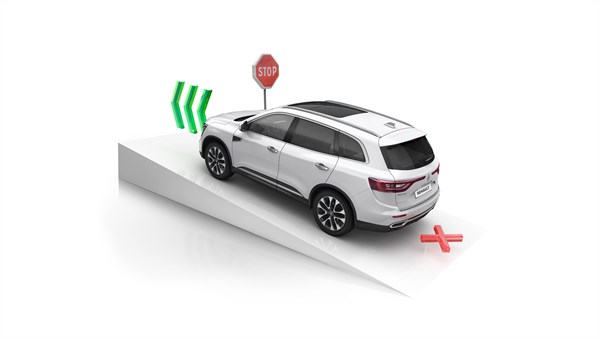New Renault KOLEOS moving smoothly during the slopes with Hill-start assist technology