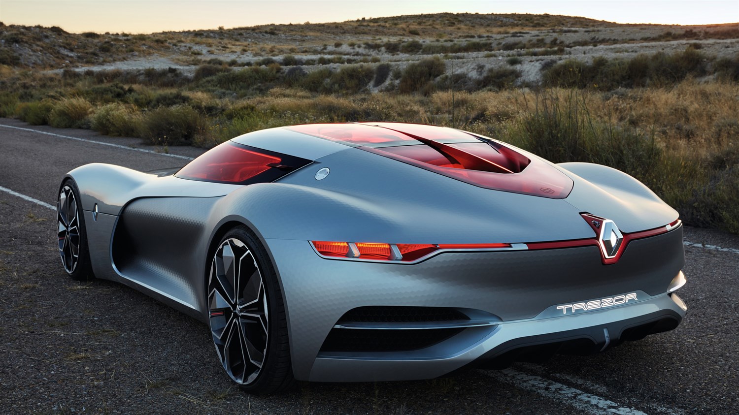 Renault TREZOR concept car exterior design backside view